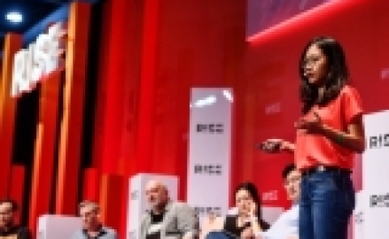 Công ty Công nghệ Logivan vừa thông báo đã gọi thành công 1,75 triệu USD (hơn 40 tỉ đồng) trong vòng Series A do Ethos Partners, Insignia Venture Partners và VinaCapital Ventures đứng đầu.